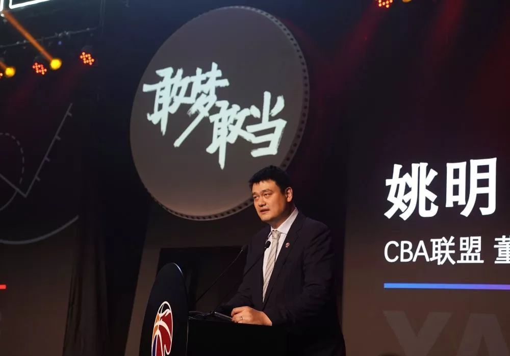 少妇丝袜诱惑